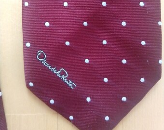 80s DESIGNER Oscar de la Renta tie in burgundy wine with white polka dots - ritzy red - necktie - swiss dot - 70s 90s costume business gift