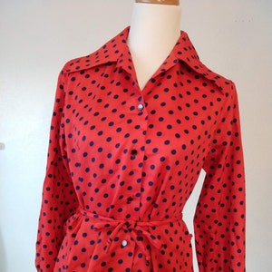 Vintage 70s bright red and navy polka dot top secretary style I love lucy costume style size L tie waist closure image 1