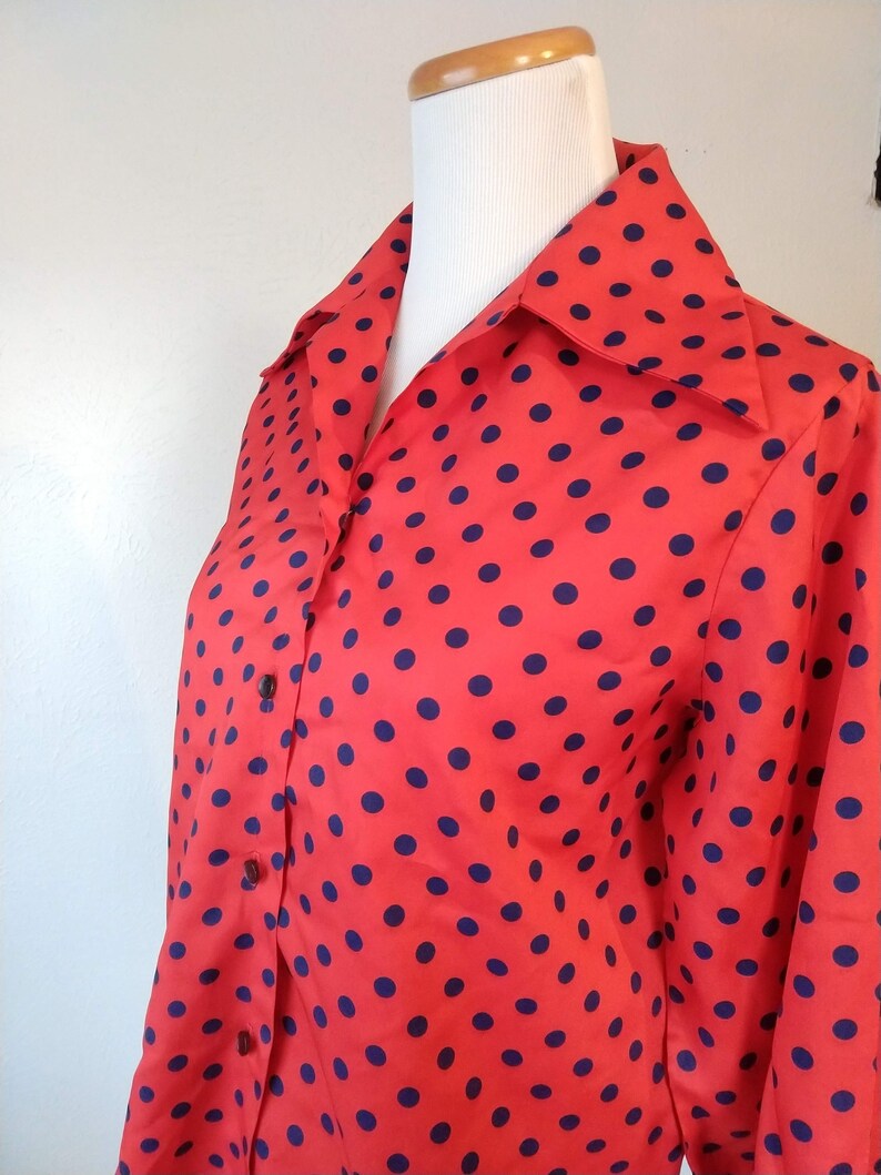 Vintage 70s bright red and navy polka dot top secretary style I love lucy costume style size L tie waist closure image 6