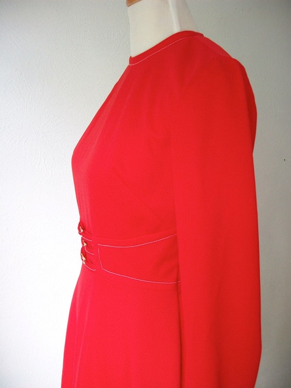 Vintage 60s RED party dress with gold waist detai… - image 4