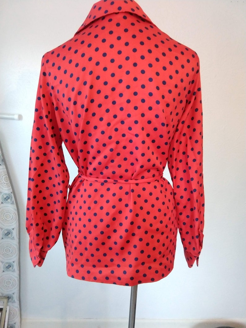 Vintage 70s bright red and navy polka dot top secretary style I love lucy costume style size L tie waist closure image 3