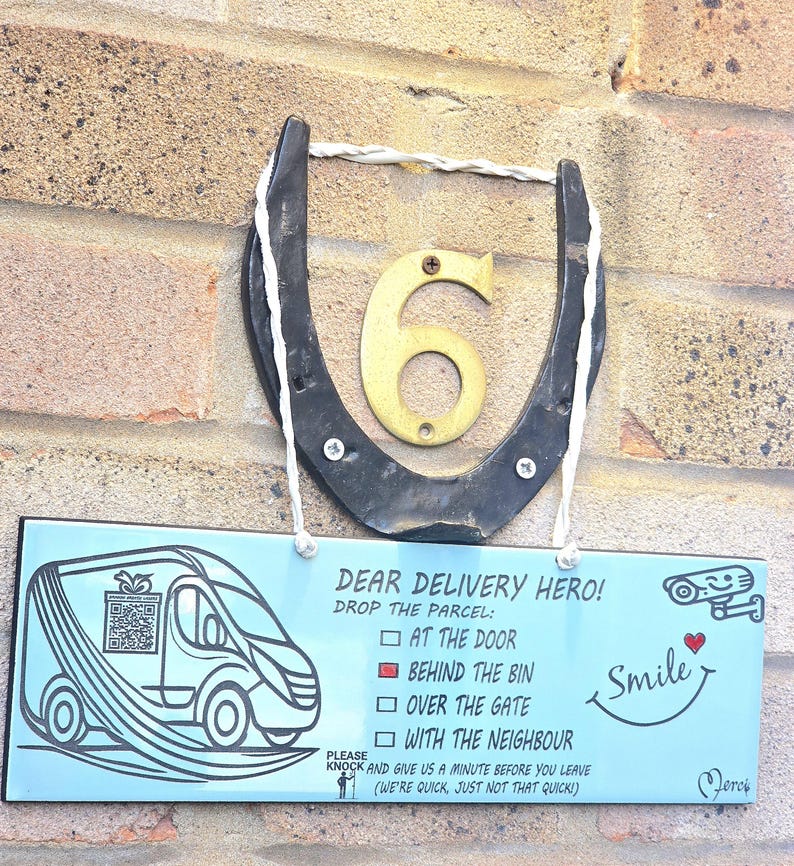 Waterproof Delivery Sign – No More Soggy Notes! image 1
