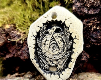 Ophanim Codex – NEW WHITE MEDITERRANEAN kvarcit stone Dual-Sided Celestial Vision Pendant • Light-Engraved Slate Talisman (Ezekiel 1:15–19)