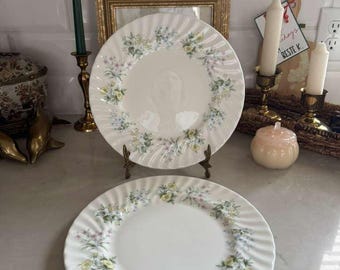 Vintage SPRING VALLEY by Minton dinerborden 10,75" made in England set van 2"