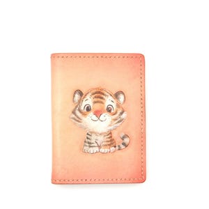 Mini Leder Geldbeutel mit handgeschnitztem Tigerjungtier - Handgefertigte Leder Geldbörse, Tier Geldbörse, Minimalistische Geldbörse, Niedliche Geschenkidee