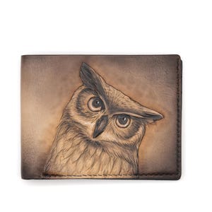 Schwarze Eule Handgeschnitzte Lederbrieftasche - Handgefertigte Wildtier Geldbörse, Geheimnisvolle Eule Kunst, Naturliebhaber Geschenk, Einzigartiges Lederzubehör-Aloleder