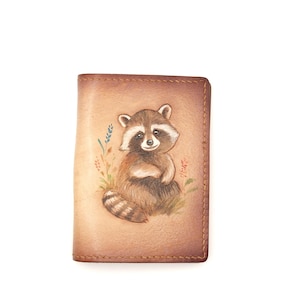 Mini Leather Wallet with Hand-Carved Raccoon – Handmade Leather Wallet, Animal Wallet, Minimalist Wallet, Nature Gift