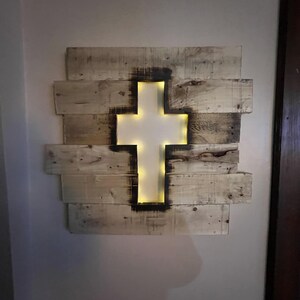 Rustic Wooden Cross Wall Decor- Lighted Pallet Wood Christian Wall Art ...
