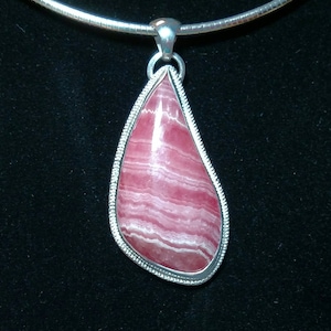 Rhodochrosite Teardrop Pendant: Inca Rose Gemstone