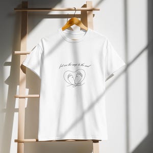 T-shirt met reflexologiethema, voeten zijn de kaart naar de ziel, affirmatie-T-shirt, schattig grafisch T-shirt,