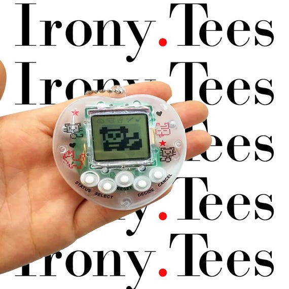 Y2K Digital Pet Toy | Vintage Virtual Pet Keychain | 2000s Retro