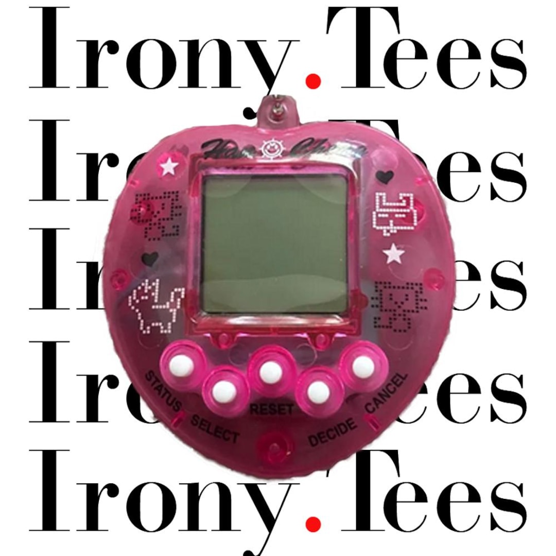 Y2K Digital Pet Toy | Vintage Virtual Pet Keychain | 2000s Retro