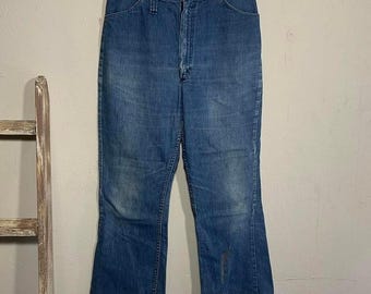 Vintage 60s USA Wrangler Women's Flared Denim Jeans size 30x25, 16