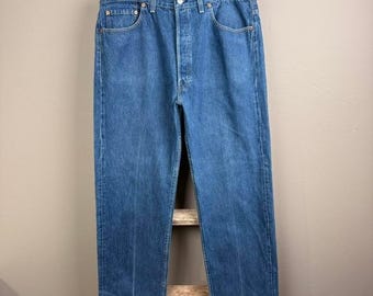 Vintage 90s USA Levi 501 Button Fly Straight Fit Blue Denim Jeans 37x28