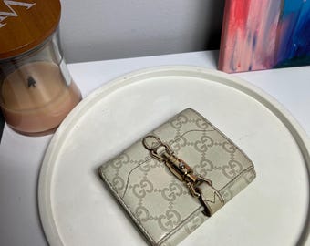 Vintage Gucci GG Monogram Leather Wallet Jackie Clasp Authentic Beige Italy 141439-2118