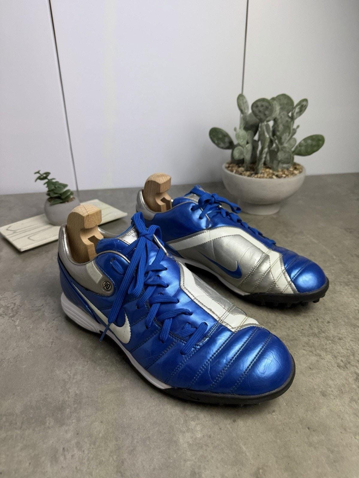 Nike Total 90 Shoes - Etsy