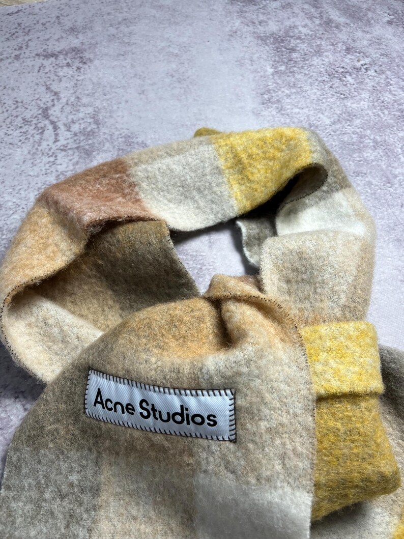 Acne Studios Rutig Ull Mohair Halsduk Rutig Fransar Flerfärgad Flerfärgad Unisex Tillverkad i Italien Logotyp bild 10