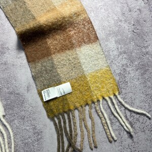 Acne Studios Rutig Ull Mohair Halsduk Rutig Fransar Flerfärgad Flerfärgad Unisex Tillverkad i Italien Logotyp bild 5