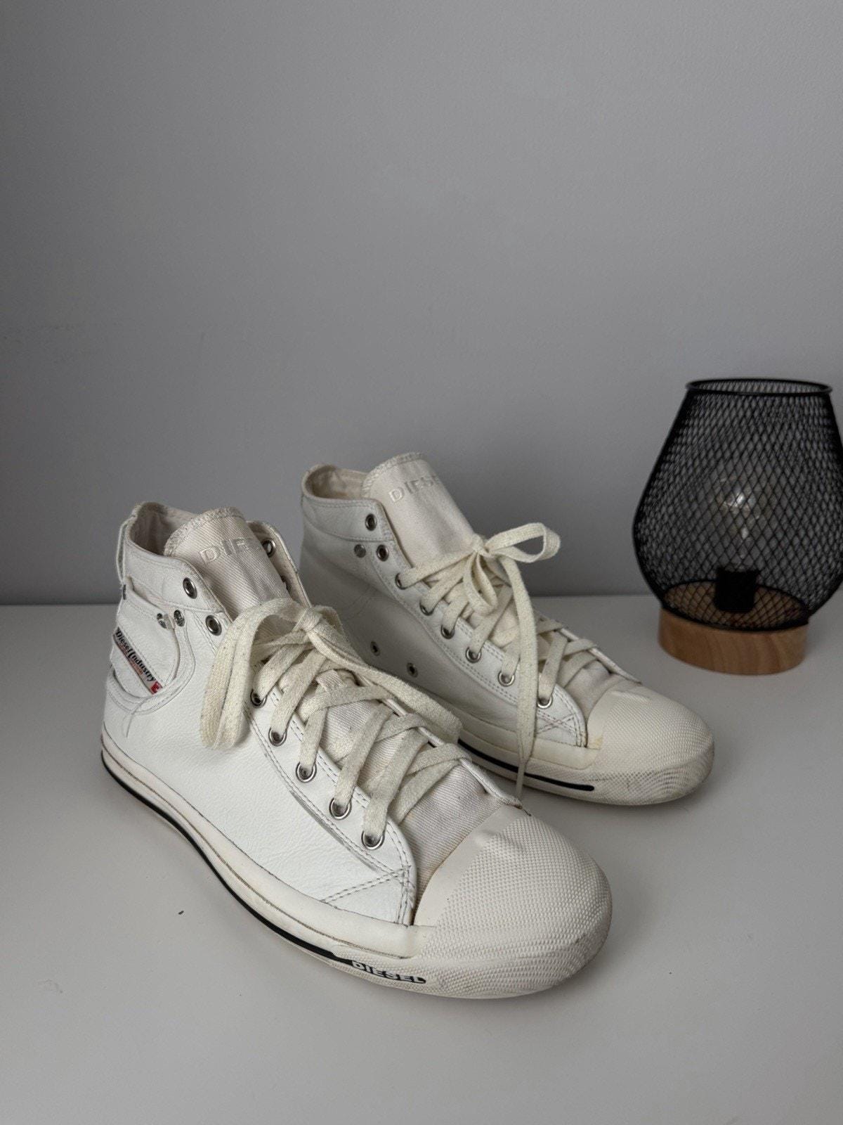 Mens White Buck Shoe Vintage - Etsy Canada