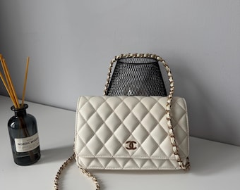 Vintage Chanel Style White Quilted Chain Wallet Crossbody Bag Gold Chain Shoulder Purse Evening Bag