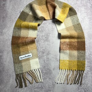 Acne Studios Rutig Ull Mohair Halsduk Rutig Fransar Flerfärgad Flerfärgad Unisex Tillverkad i Italien Logotyp bild 7