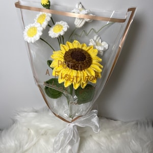 Handmade Crochet Flower Bouquet,1Bunch Artificial Flower Bouquet,Valentine&#39;s Day Gift