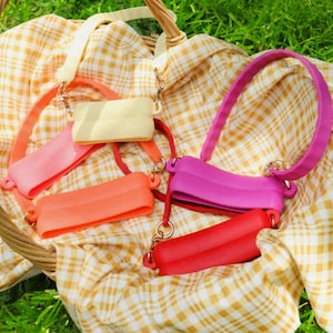 Silicone Bottle Band with Strap, Tumbler Carrier, Owala Accessories, Sippy Cup Holder, Owala Water Bottle Handle Strap, Water Bottle Holder