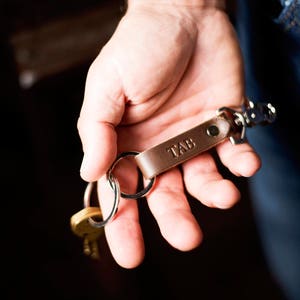 Groomsmen Gifts: Personalized Horween Leather Keychain, Leather Key Clip, Gift for Him, Father&#39;s Day Gift, Anniversary Gift, Made in USA