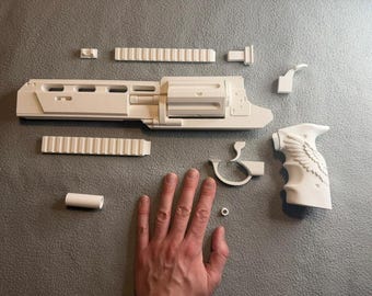 36cm (14 inch) - Beweglich - Resident Evil Requiem Leon inspiriertes Cosplay Zubehör. Dekoration - 3D Druck Kit, Made in Germany