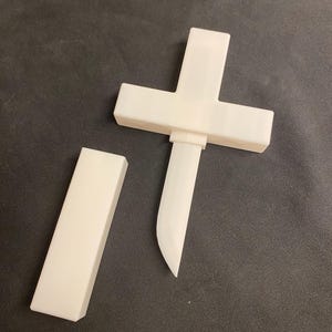 Mihawk's Kogatana Cross uit de anime/manga One piece, geweldig cadeau voor elke fan en cosplayer - DIY Kit