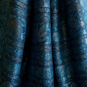 Authentic Handwoven blue shade Kashmiri Kani Silk Saree: Meenakari Weaving, Elegant Wedding Wear.