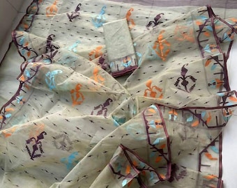 Handcrafted Muslin Jamdani Saree: Bengal Festive Wedding Wear