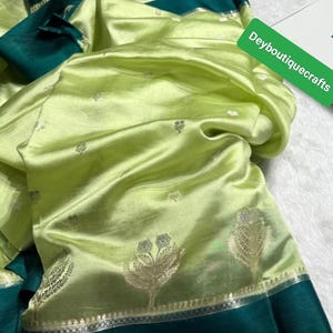 Bottle green floral booti pure mango silk saree. Premium quality. Saree for USA  woman. Perfect for Party wear, day events and any occasion.