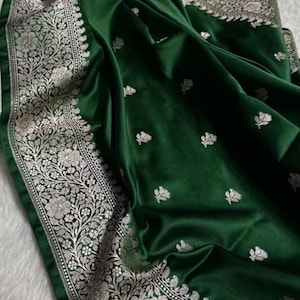 Bottle Green Mashru Silk Saree: Silver Zari Floral Booti Border
