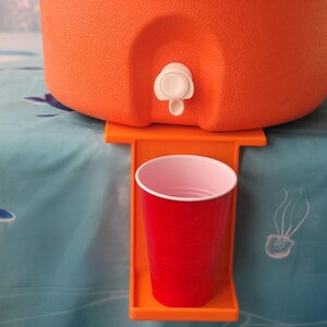 Beverage Drip Catcher Drink Dispenser Guard Liquid Spill Protector Party Accessory Station Container Solution Prevent Sticky Messes Floor Protection Design Easy Cleanup Helper Event Planning Essential Catering Supply Tool Six Inch Size Four