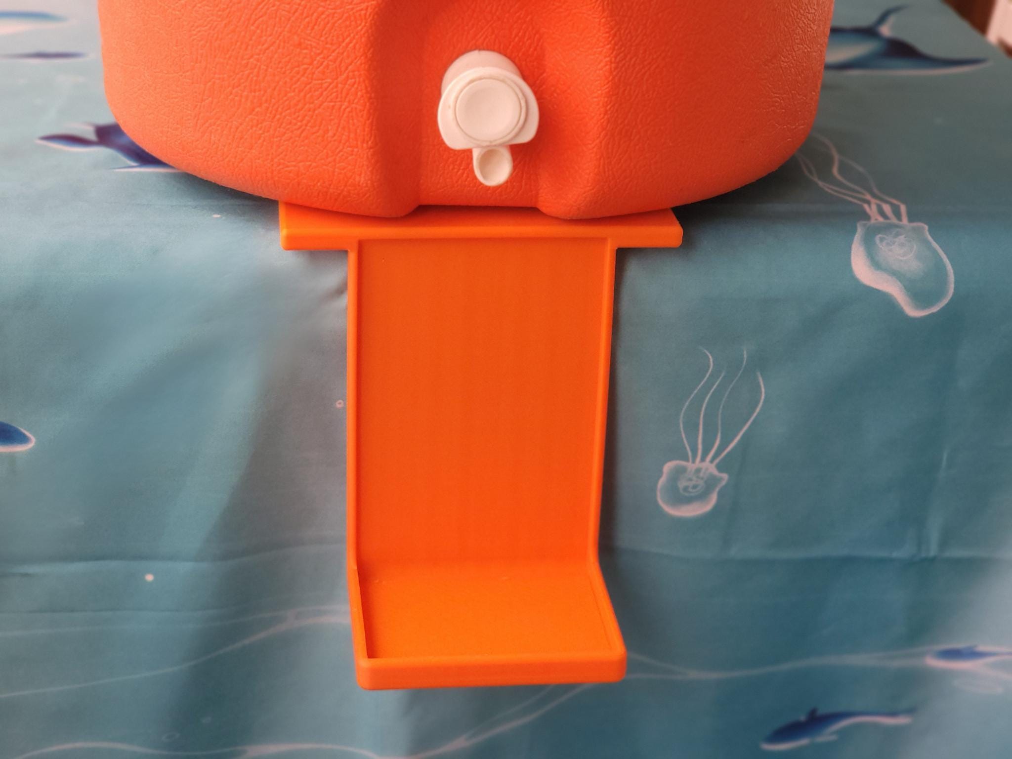 Beverage Drip Catcher Drink Dispenser Guard Liquid Spill Mess Protector ...
