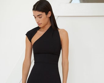 新品未使用meer. BACK CUT LERAX DRESS /BLK