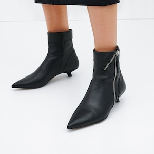 Lace up kitten heel ankle boots hotsell