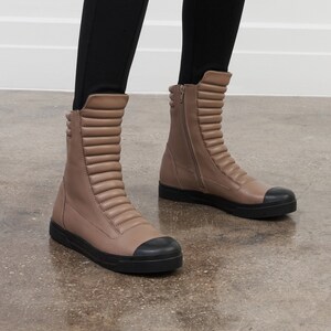 Taupe boots australia deals