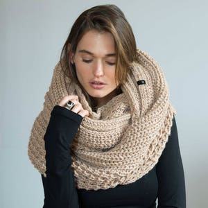 Winter Scarf Women, Woven Scarf, Chunky Knit Scarf, Womens Scarf, Woman Scarf, London Infinity Scarf, Marcella MA0402 Light Beige 04-K