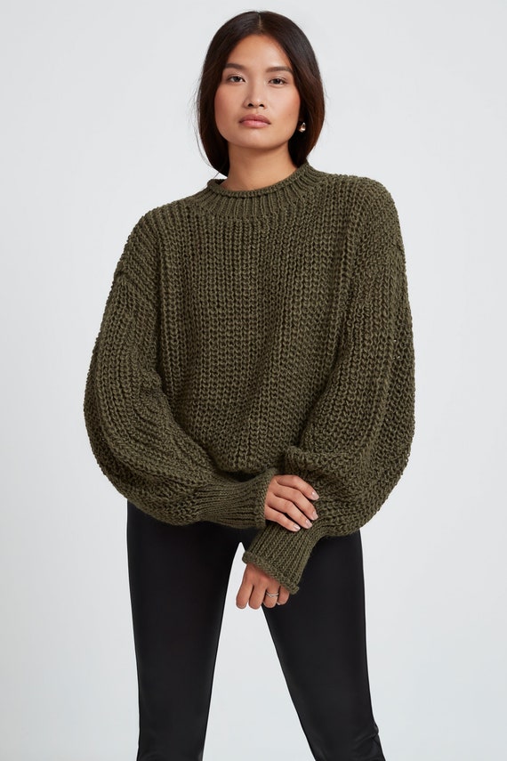 Crew Neck Sweater Ribbed Cuff Sleeve 