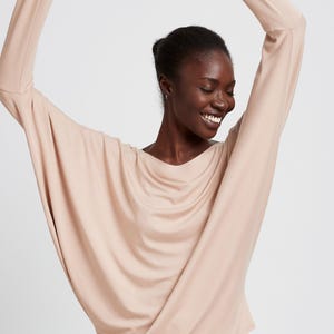 80s batwing top