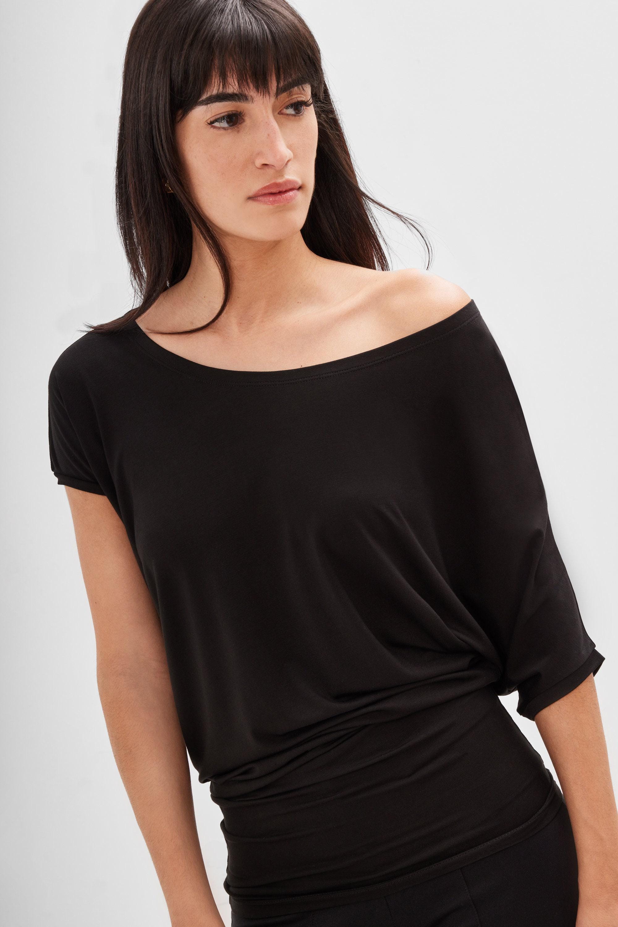 【関税・送料込】Asymmetric batwing t-shirts - 1224 Asymmetric Batwing Shirt, off Shoulder Top, Scoop Neck