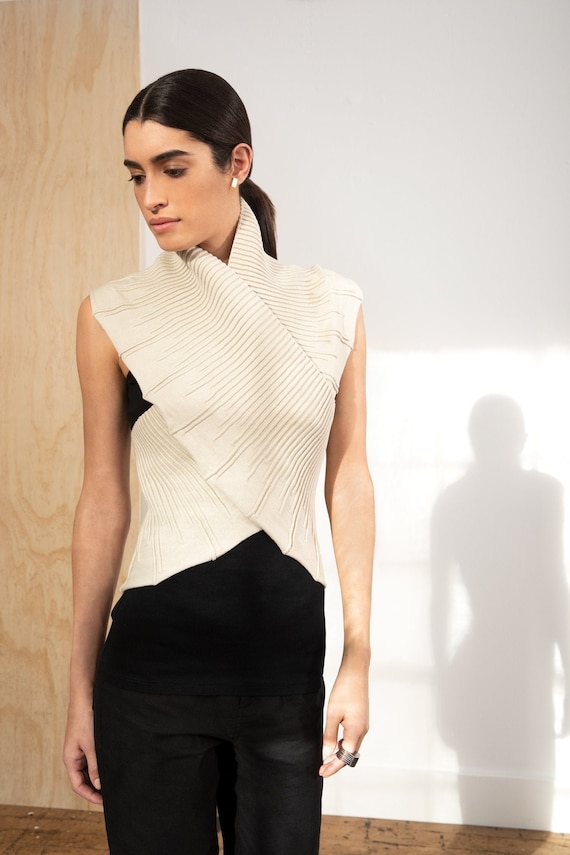 NEW Stylish Light Beige Bolero Elegant Wear Knit Bolero Sleeveless Cardigan Cotton Sweater Beige Vest Marcellamoda MC1141