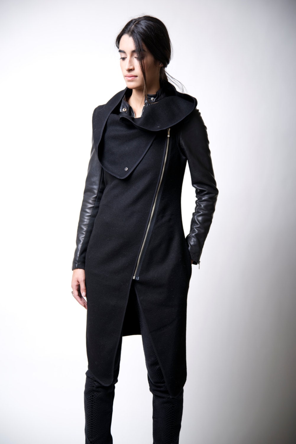 Black Vest / Asymmetrical Vest with Zipper / Wool Sleeveless | Etsy