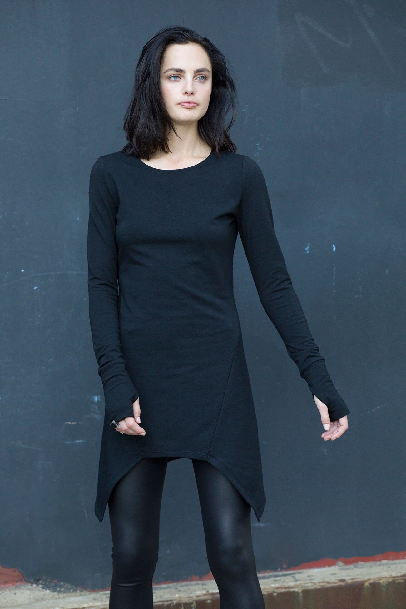 FINAL SALE Asymmetric Sweatshirt, Long Sleeve Shirt, Winter Wear, Tre…