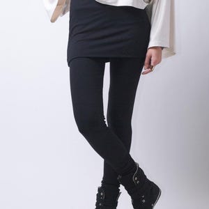 VENTA FINAL Leggings negros con falda, mallas para mujer, pantalones de yoga con falda adjunta, leggings con dobladillo, leggings Rita, Marcella - MP0026