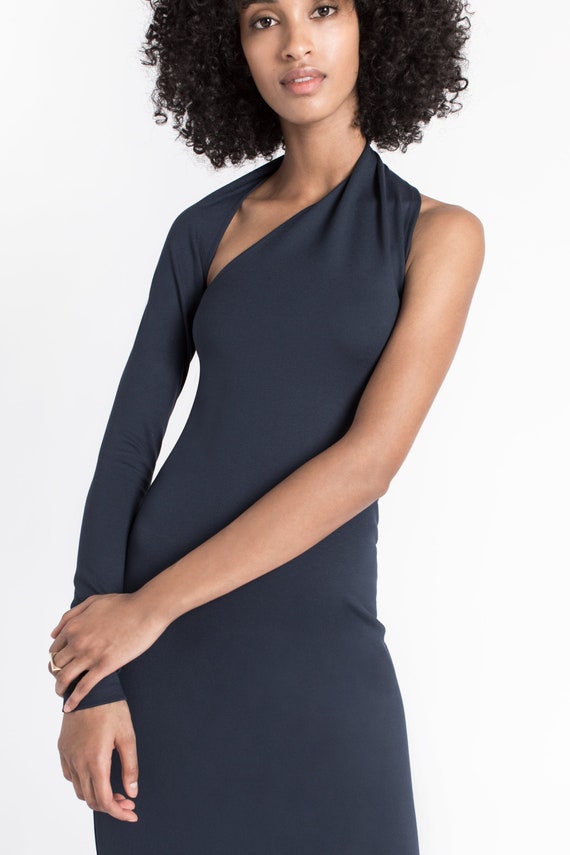 one shoulder backless dress