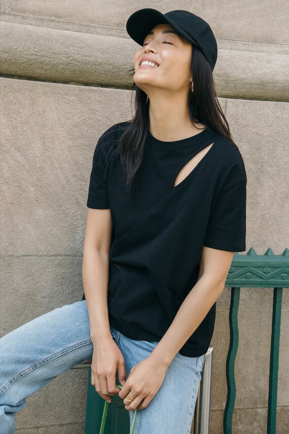 Boxy cropped shop tee