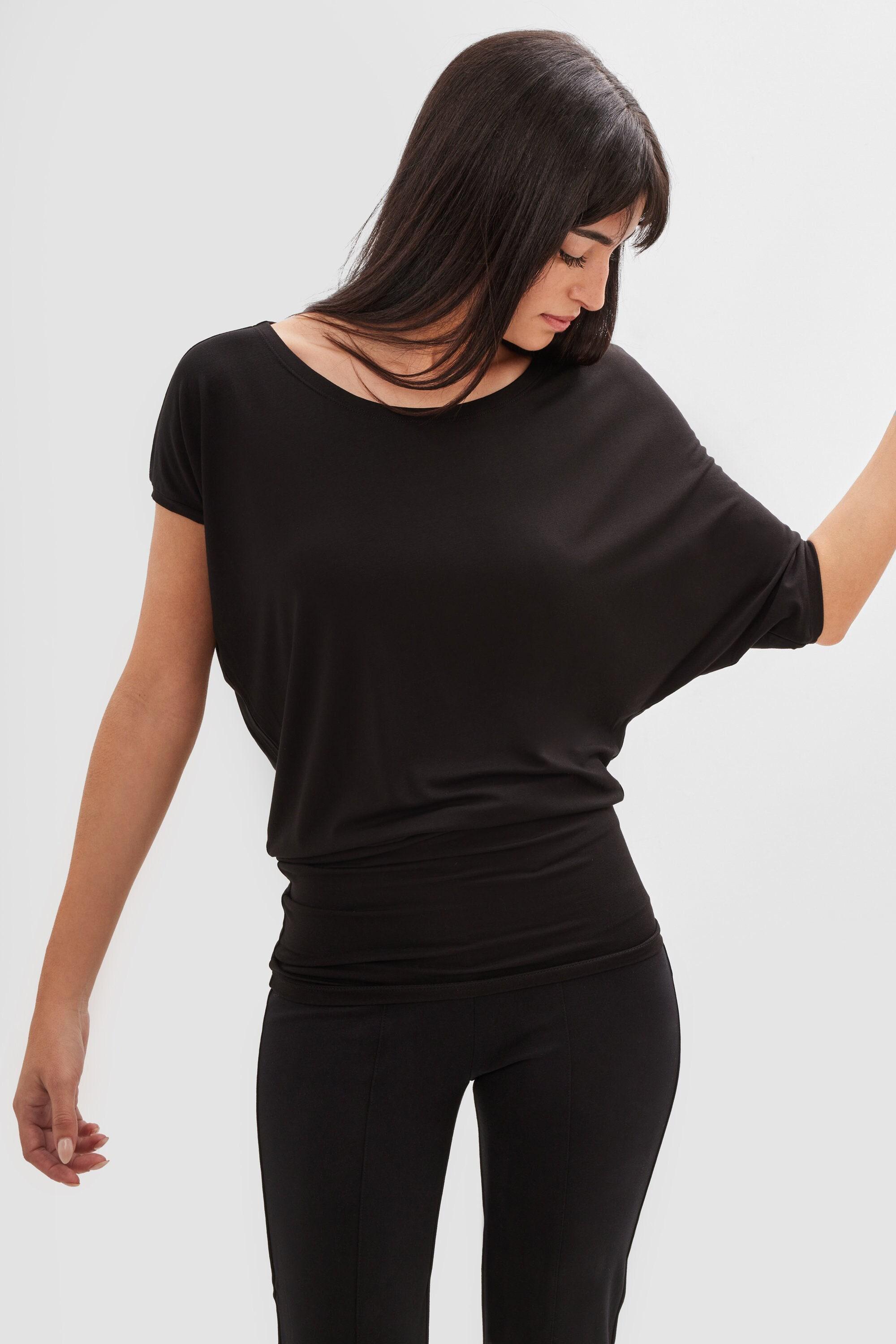 【関税・送料込】Asymmetric batwing t-shirts - 1224 Asymmetric Batwing Shirt, off Shoulder Top, Scoop Neck